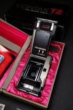 Load image into Gallery viewer, Contax T2 Titanium Silver Fullset Box SN: 171991