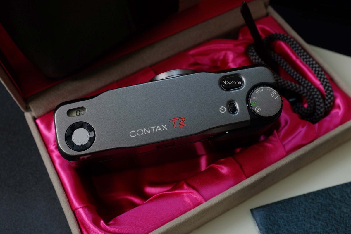 Contax T2 Dark Grey Complete Set with Box – Nipponina Camera