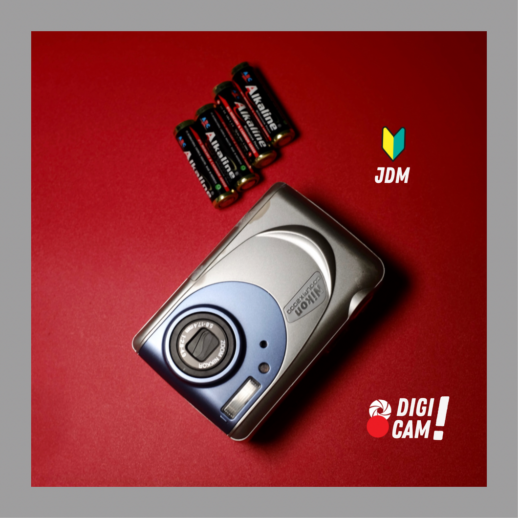 Digicam Nikon Coolpix 2000 Silver Blue JDM – Nipponina Camera Digicam Nikon Coolpix 2000 Silver Blue JDM – Nipponina Camera