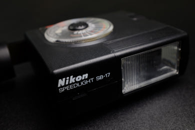 Nikon Speed Light SB-17 Flash