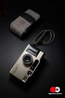 Contax T2 w/ Original Strap and Pouch