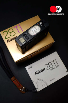 Nikon 28ti with Box
