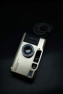 Contax T2 Titanium Silver
