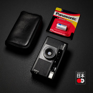 Nikon 28Ti with Leather Pouch